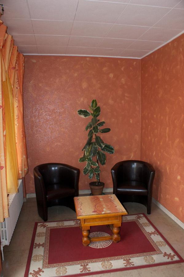 Hotel Le Lyon Bron Kültér fotó