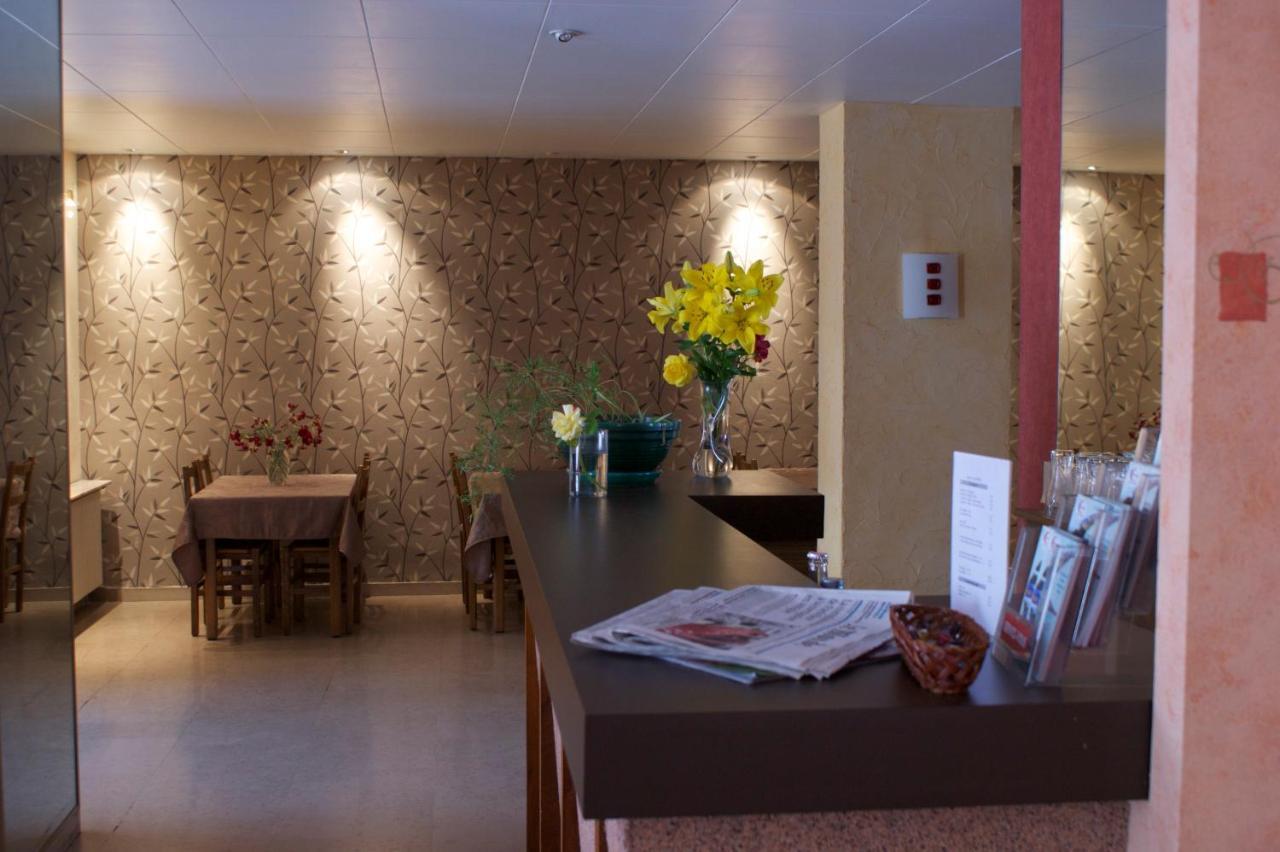 Hotel Le Lyon Bron Kültér fotó
