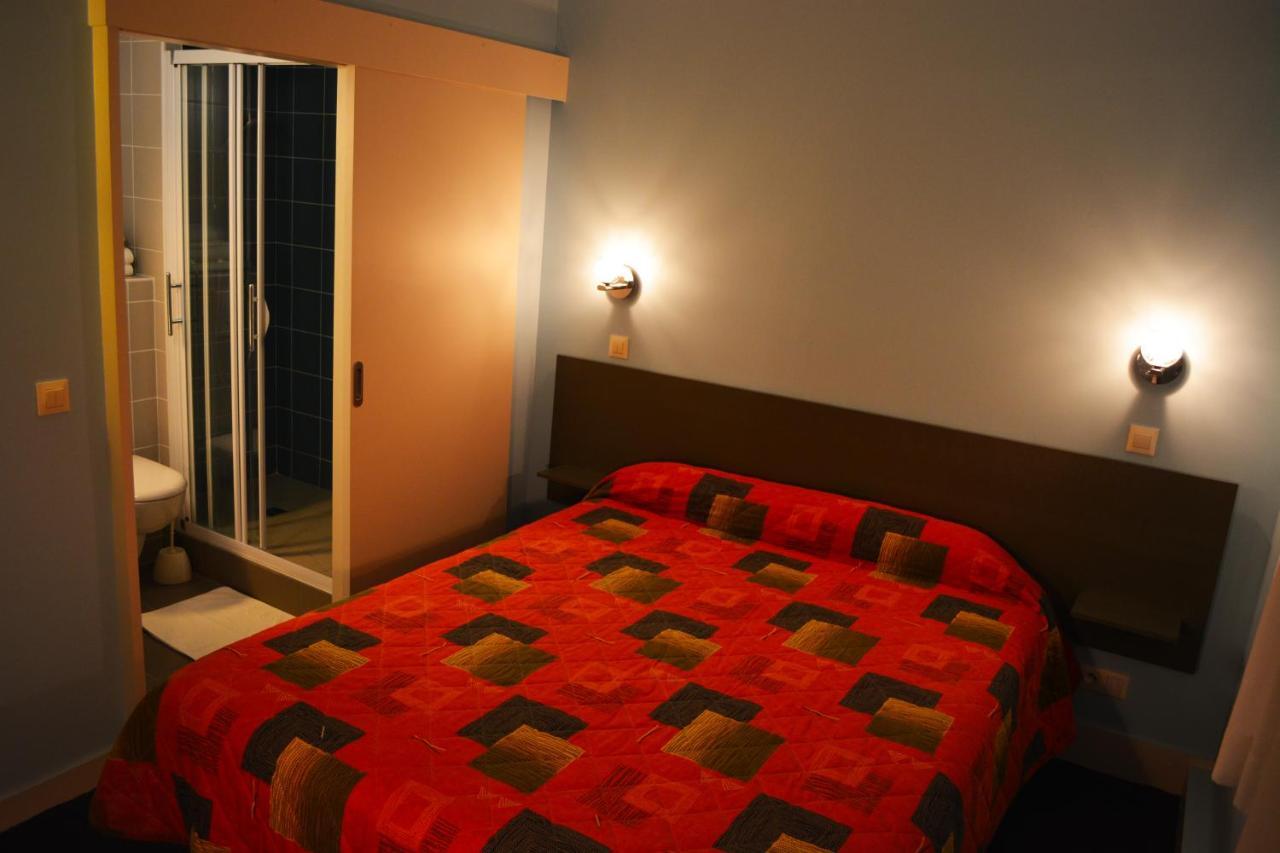 Hotel Le Lyon Bron Kültér fotó